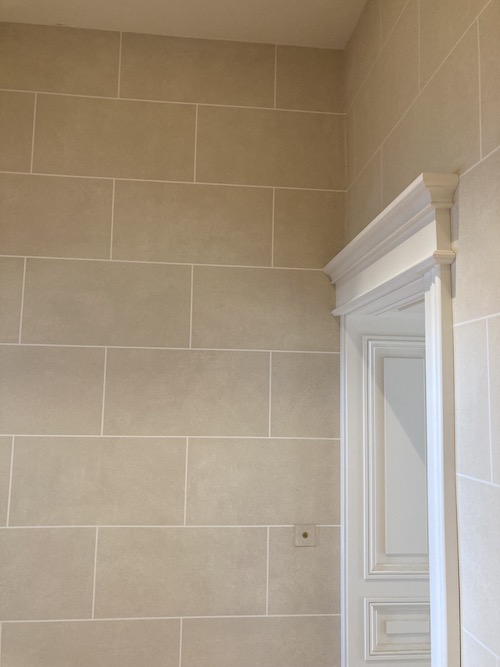 Cage d'escalier en pierre de taille